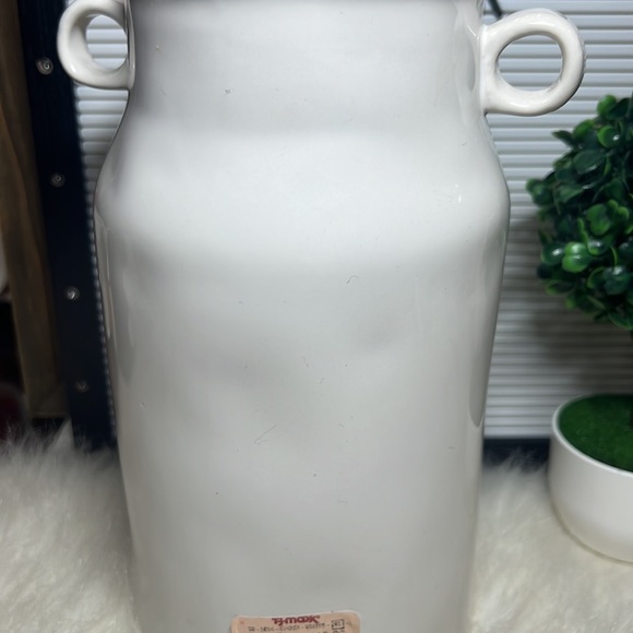 RAE DUNN over the rainbow canister Double Handle Crock. - Picture 4 of 6